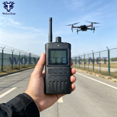 Αγορά Ανιχνευτής Drone Χειρός Εξοπλισμένος με Ενσωματωμένη Επαναφορτιζόμενη Μπαταρία και Πανκατευθυντική Κεραία Αυτόματος Συναγερμός κατά την Ανίχνευση Σημάτων Drone Προσαρμόσιμες Ζώνες Συχνότητας διαδικτυακή κατασκευή